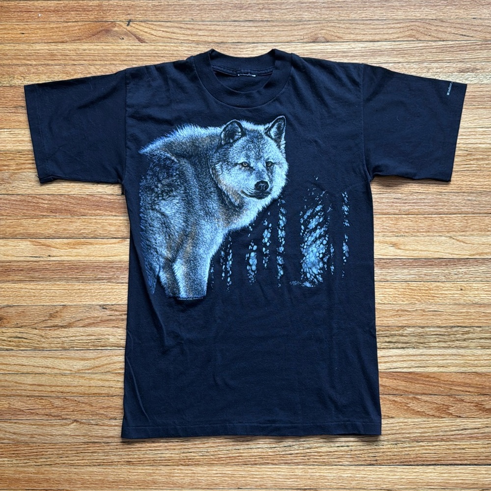 Vintage Wolf T-Shirt / 1990 / Small / Single Stitch